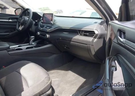 2021 Nissan Altima Sv Fwd z USA, uszkodzony, nr VIN 1N4BL4DVXMN397308